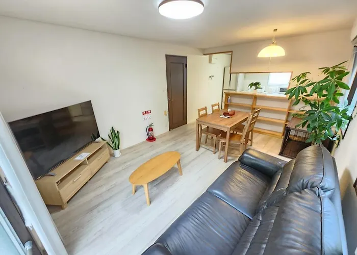 Ohama House